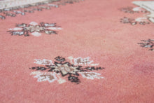 Load image into Gallery viewer, 7x11 Vintage Western Anatolian &#39;Kula&#39; Turkish Area Rug | Diamond Medallion Spacious Field Symmetrical Geometric Design Soft Colors | SKU 589
