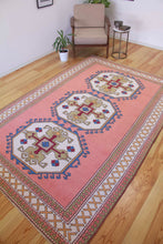 Load image into Gallery viewer, 6x9 Vintage Central Anatolian &#39;Sultanhan&#39; Turkish Area Rug | Triple Medallion Spacious Field Geometric Border Muted Colors | SKU 606
