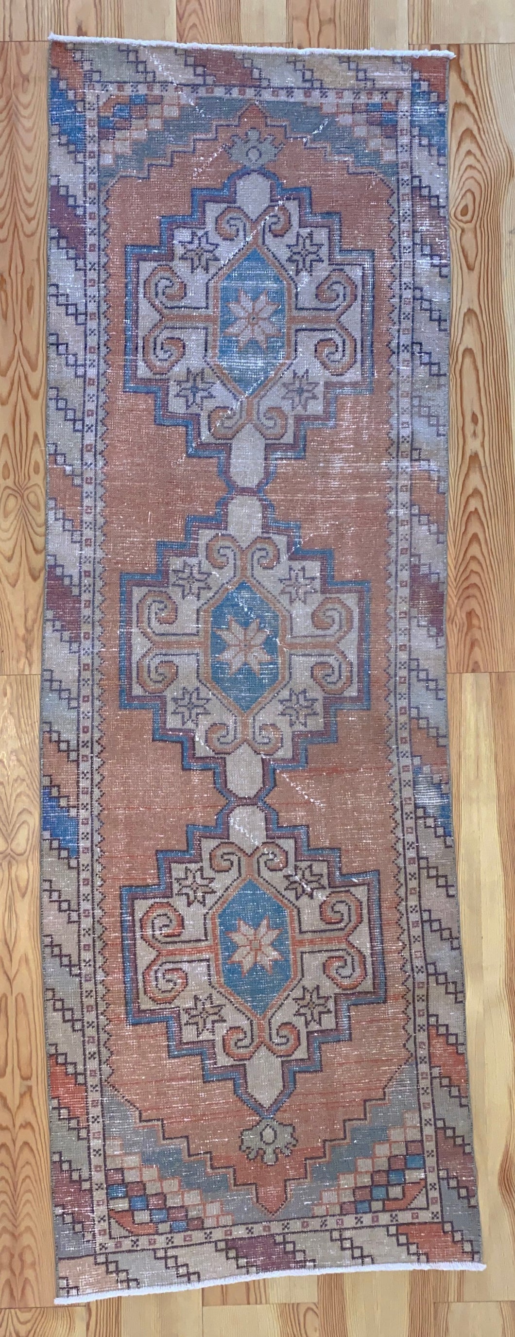 3x9 Vintage Central Anatolian 'Nigde' Turkish Runner | Triple Geometric Medallion Design Muted Colors Stylized Border | SKU 609