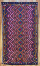 Load image into Gallery viewer, 5x9 Vintage Southern Anatolian Turkish Kilim Area Rug | Symmetrical Staggered Design with Diamond Shapes in the Middle Bold Colors | SKU 639

