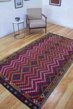 Load image into Gallery viewer, 5x9 Vintage Southern Anatolian Turkish Kilim Area Rug | Symmetrical Staggered Design with Diamond Shapes in the Middle Bold Colors | SKU 639
