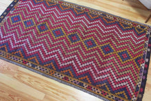 Load image into Gallery viewer, 5x9 Vintage Southern Anatolian Turkish Kilim Area Rug | Symmetrical Staggered Design with Diamond Shapes in the Middle Bold Colors | SKU 639
