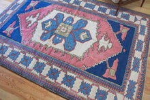 Load image into Gallery viewer, 7x10 Vintage Central Anatolian &#39;Sultanhan&#39; Turkish Area Rug | Bold Large Medallion on Spacious Field Simple Design Geometric Corners Stylized Border | SKU 647
