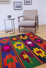 Load image into Gallery viewer, 5x7 Vintage Turkish Kilim Area Rug | Symmetrical Geometric Symbols Colorful Design | SKU 654
