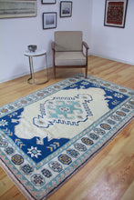 Load image into Gallery viewer, 5x8 Vintage Central Anatolian &#39;Sultanhan&#39; Turkish Rug | Bold Medallion Muted Colors Geometric Design | SKU 672
