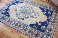 Load image into Gallery viewer, 5x8 Vintage Central Anatolian &#39;Sultanhan&#39; Turkish Rug | Bold Medallion Muted Colors Geometric Design | SKU 672
