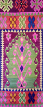 Load image into Gallery viewer, 5x6 Vintage Northern Anatolian Turkish Handwoven Kilim Rug | Vibrant Colors Single Niche Design Geometric Designs | SKU 722
